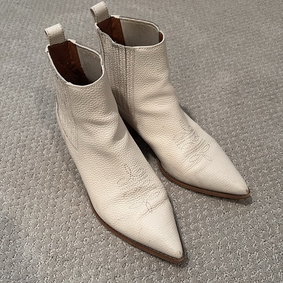 Coach Melody Western Cowboy Boots Ivory White | size 38.5 US - Picture 5 of 14